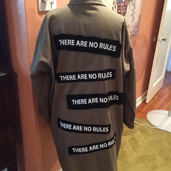 Jackets & Blazers - Zara Basic Denim Jacket Sz S